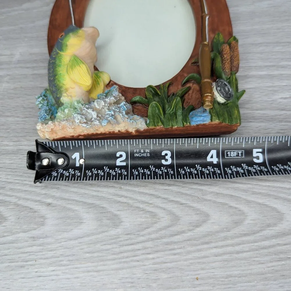 Fishing Themed Oval Resin Picture Frame 4